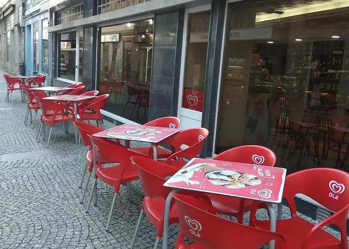 Residencial Real - Antiga Rosas 2*